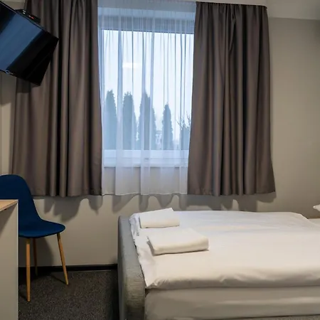 B&B Stop And Sleep 즈고르젤렉