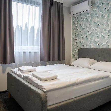 Nowotel Stop&sleep Bed & Breakfast